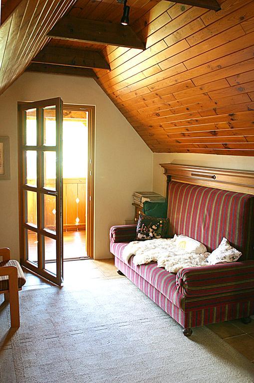 B&B Na Kopecku Рокицани Экстерьер фото